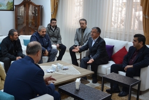 Bakan Ylmaz, Kayseri'de ehit ailesini ziyaret etti