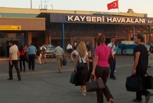 Kayseri Havaalannda geni gvenlik nlemleri alnd