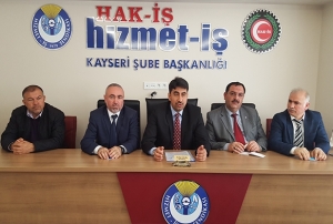 Hak- 1 Mays' Adana'da kutlayacak