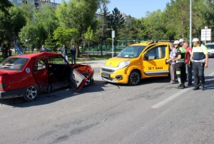 Kayseri'de trafik kazas: 5 yaral
