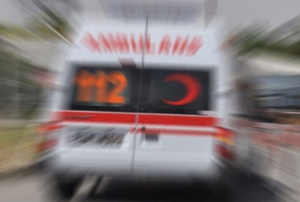 Hasta tayan ambulans kaza yapt: 6