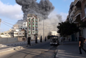 srail, Gazze ehir merkezini bombal