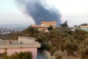 srail, Suriyenin Hama kentini vurd