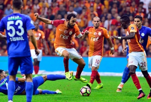 Galatasaray ile aykur Rizespor 35. 