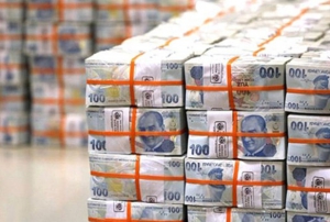 Kayseri'de mterilerin 1.5 milyon TLsini kaptran banka alan tut