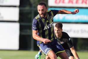 Fenerbahe zel mata Bursasporu 2-0'la geti