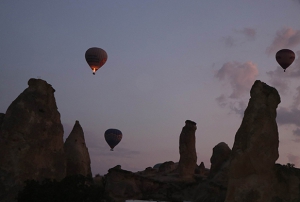 Kapadokyada balonlar kartpostallk 