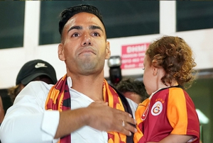 Galatasaray Falcao transferini resme