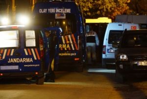Adana'da polis servisine saldr dzenleyen 2 terrist ldrld