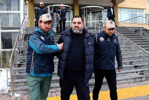Kayseri'de ylba gecesinde yakalanan DEA'l beraat etti