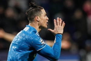 Cristiano Ronaldo'nun Covid-19 testi pozitif kt