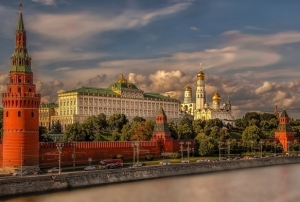 Rusya: Ukrayna, bakente ve Moskova blgesine HA ile saldrd