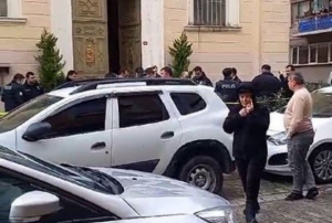 İtalyan Kilisesi'nde silahlı saldırı: 1 l