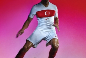 Trkiye milli takımlarının yeni forması tanıt