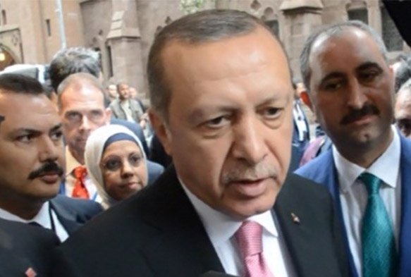 Cumhurbakan Erdoan'dan TEOGdan sonra niversite snavlar aklama