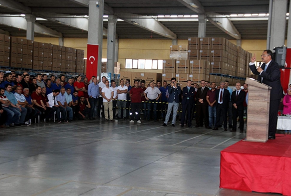 Bakan Mehmet zhaseki, fabrika alanlar ile bir araya geldi