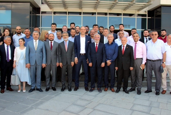 AK Parti Kayseri Milletvekilleri mazbatalarn ald