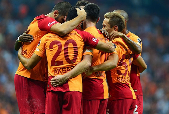 Galatasaray, son 5 sezonun en az transferini yapt