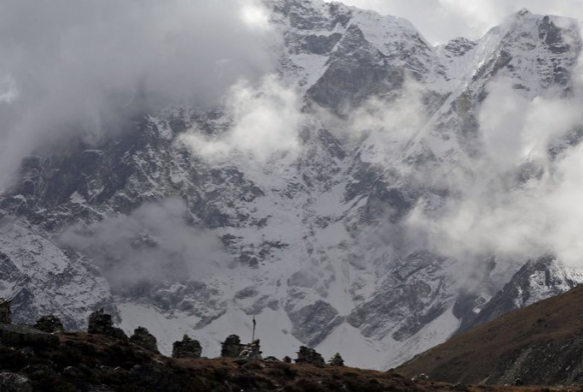 Himalayalarda frtna, 7 dac ld 2 dac kayp