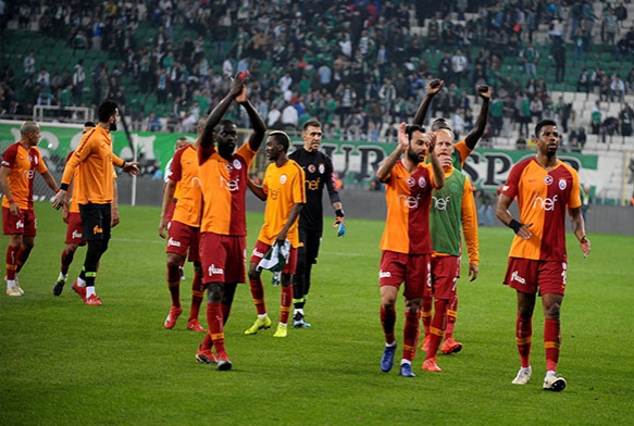Galatasaray deplasmandaki 6. galibiyetini ald