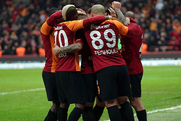 Galatasaray seriye balad, zirveye yryor