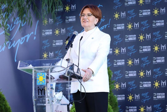 Meral Akener yeniden Y Parti Genel Bakan seildi