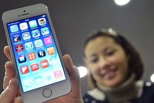 Apple’dan kablosuz şarj