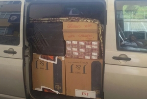 21 bin 600 paket kaak sigara ele geirdi