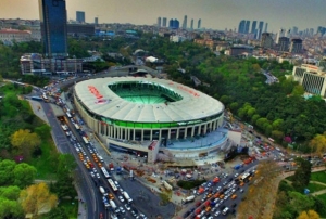 Vodafone Arena ylnen iyi stad seildi