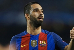 Arda Turan'dan 'dayak' aklamas