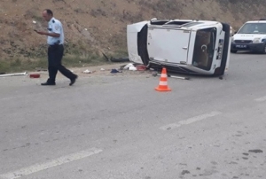 Sakarya'da feci kaza: 1 l, 3 yaral