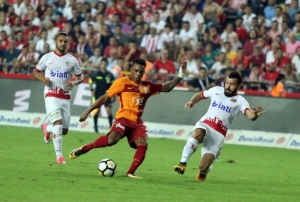 Galatasaray'a Antalya Freni