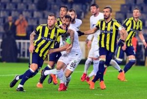 Fenerbah�e �st �ste ikinci kez kaybe