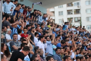 Adana Demirsporda ligde kalmann sevinci yaand