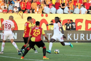 Gomis Tarihe Geti