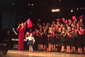 KGDER Atatrk' Kahramanlk Trkleriyle And