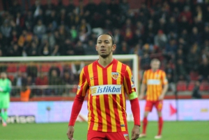 Umut Bulut 100. mana kacak