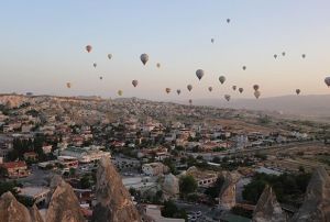 Kapadokyada Bayram cokusu gkyznde cokuyla balad