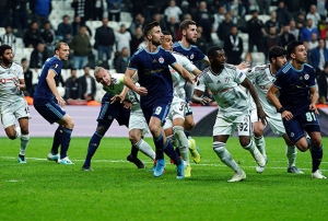  UEFA Avrupa Ligi: Beikta: 2 - Slovan Bratislava: 1