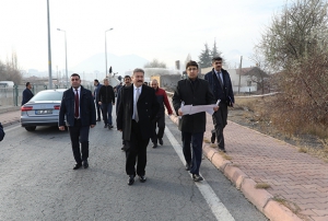 Melikgazide yeni balant yolunun almalar sryor