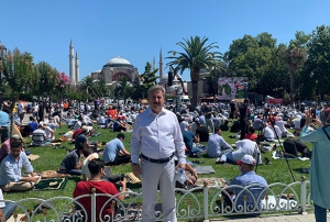 Bakan Palancolu, Ayasofya Camii alna katld