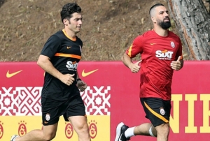 Galatasarayda Arda Turan takmdan ayr alt