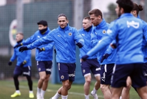 Fenerbahe, Adana Demirspor mann taktiini alt