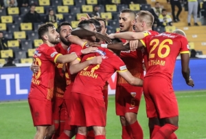 Kayserispor, sahasnda Fenerbahe'yi arlyor