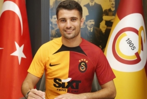 Galatasaray, Dubois'i kadrosuna katt