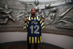 Joao Pedro, resmen Fenerbahe'de