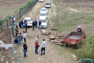 Babo kpekler birou gebe 41 koyunu telef etti