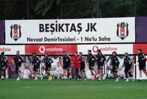 Beşiktaş günü çift idmanla tamamladı