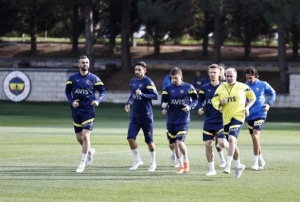 Fenerbahe, Baakehir ma hazrlklarna balad