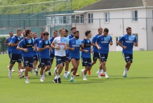 Trabzonspor antrenmannda 7 eksik